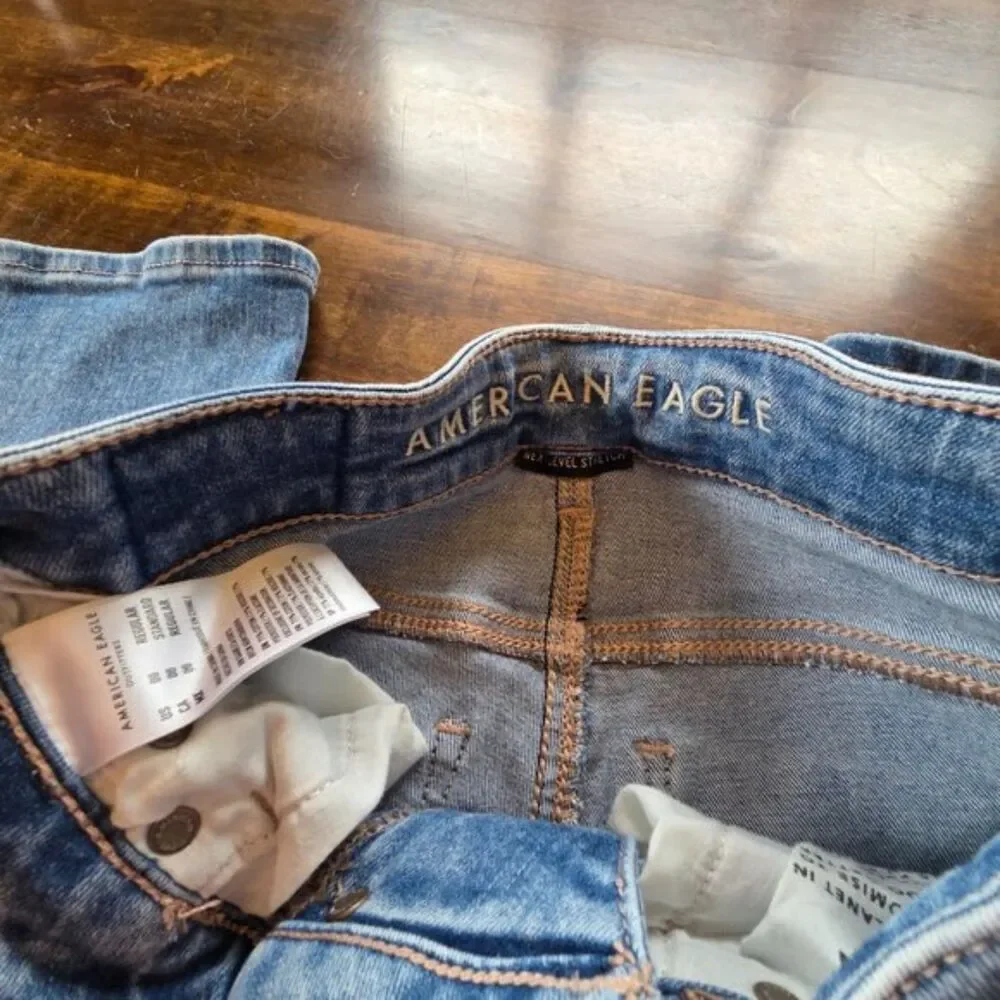 American Eagle Super Hi Rise Flare Jeans Distressed Y2K Stretch Denim - Size 00